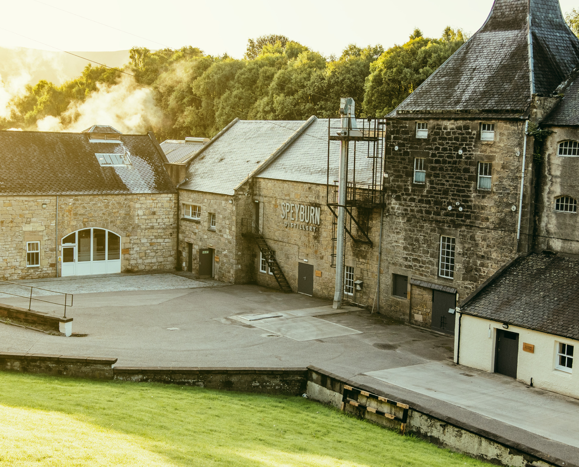 DGCP SB CONTENT TRIP STILLS 17